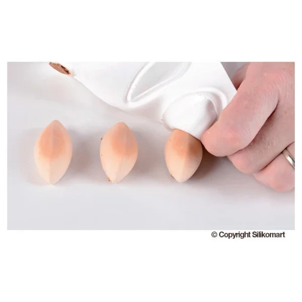 Moule Silicone 12 Quenelles 6,3 X 2,9 Cm 24ml SilikoMart Professional ultratendance 8