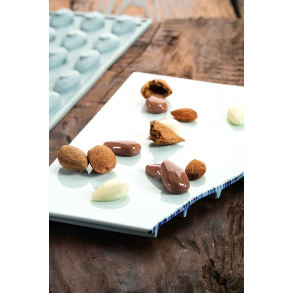 Moule Silicone Gourmand Amande 3,4 X 2,1 X H 1,1 Cm (x30) Pavoni magasin en ligne france 1